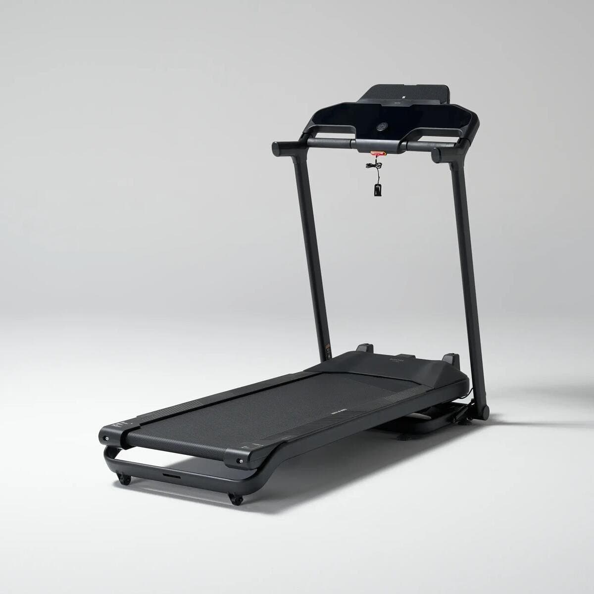 Tapis de course pliable - DOMYOS RUN500, 16 km/h, Inclinaison motorisée 10 %, Console tactile connectée Kinomap, Pliage compact, Noir